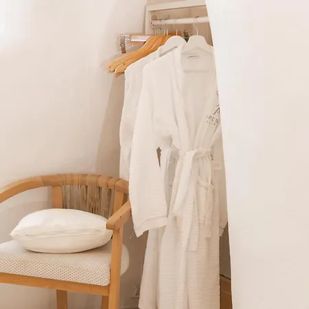 アペルト スイーツ 大人専用 3* サントリーニ